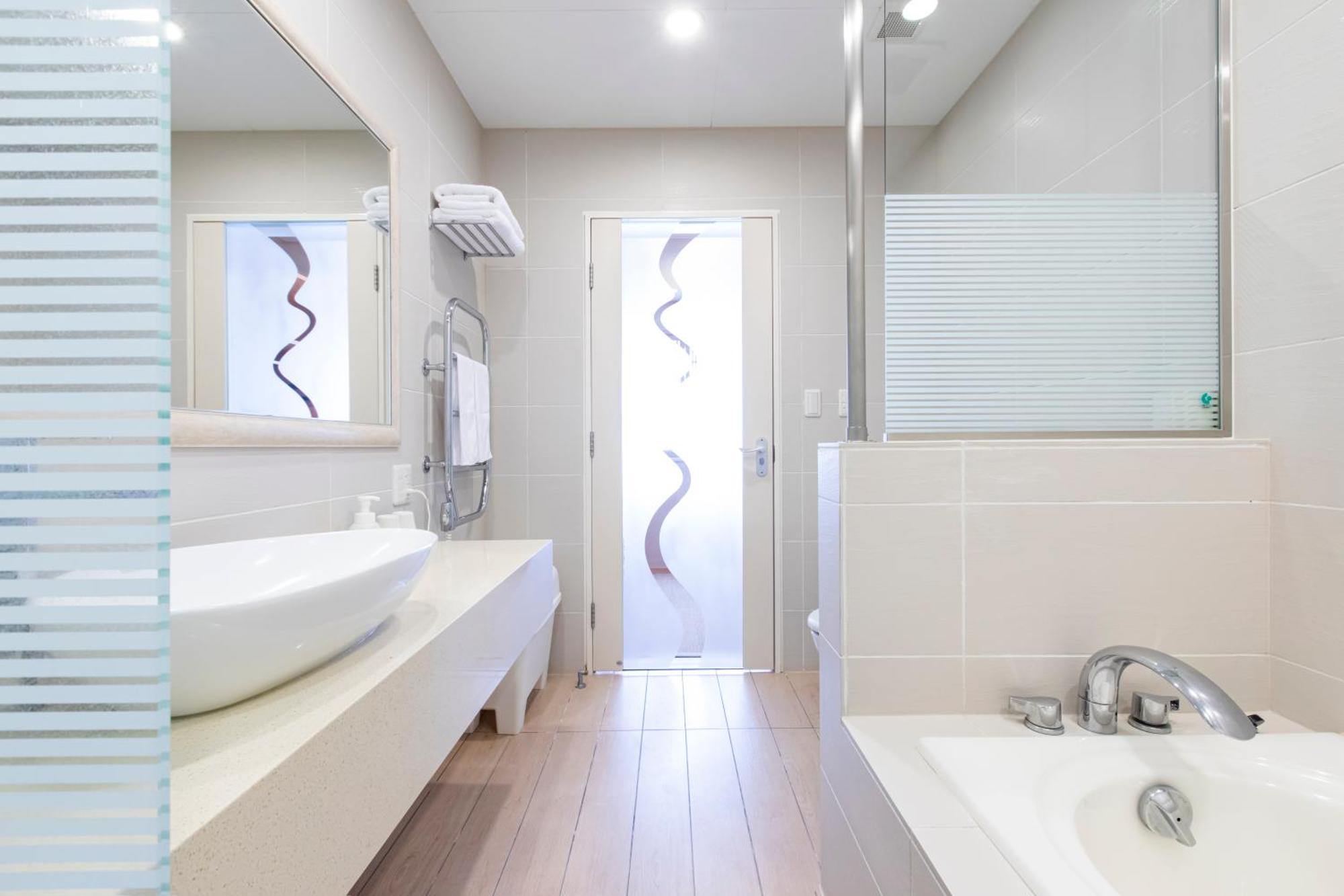 M Hotel Niseko Kutchan Bagian luar foto