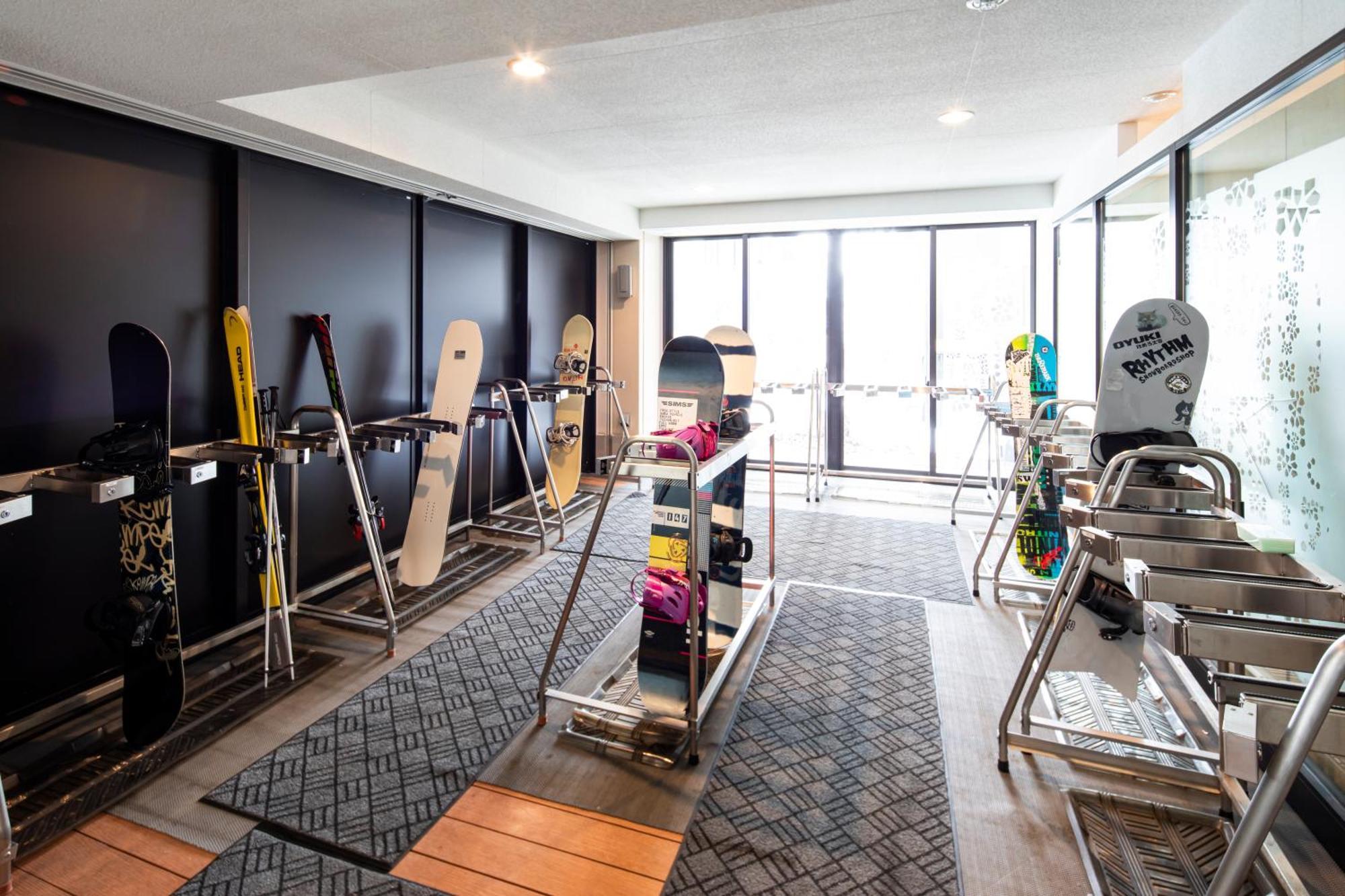 M Hotel Niseko Kutchan Bagian luar foto